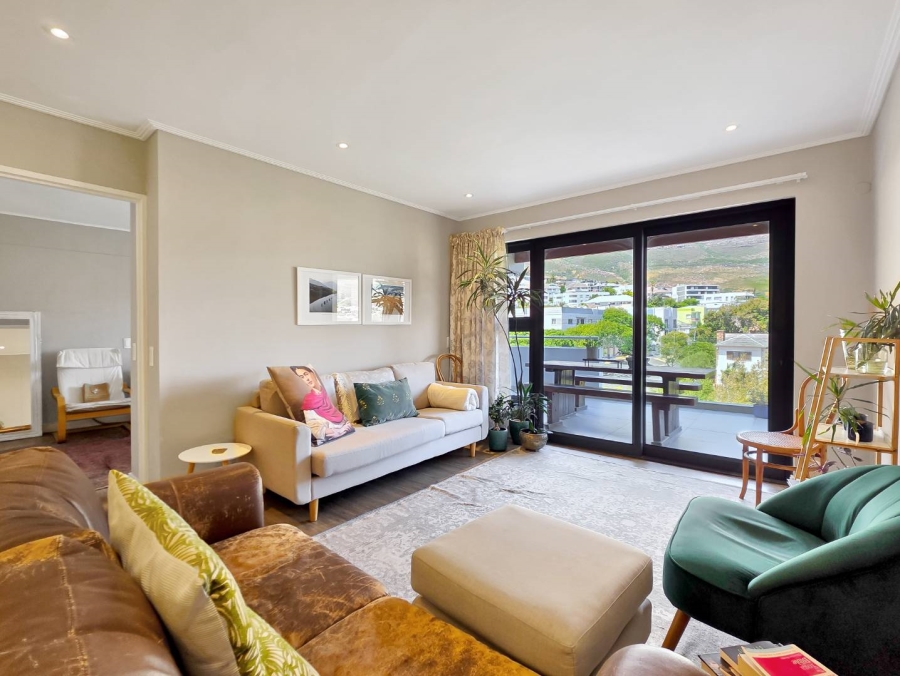 2 Bedroom Property for Sale in Vredehoek Western Cape